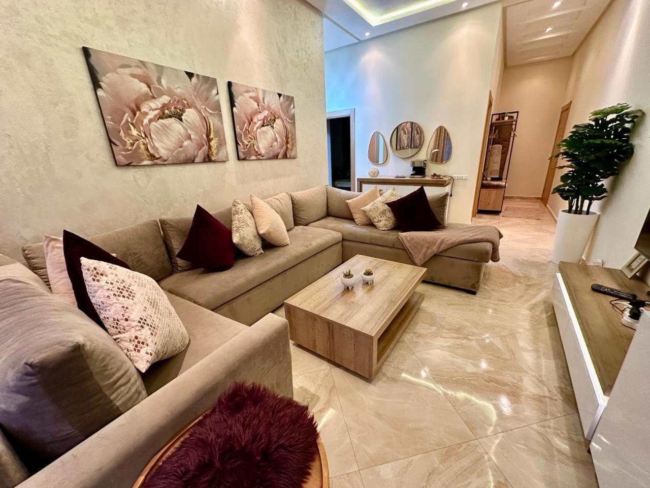 Ferienwohnung Apparemment De Luxe Vue Piscine Bouznika Exterior foto